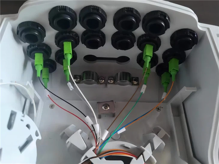 16 Core Fiber Pre-connectorized NAP Box